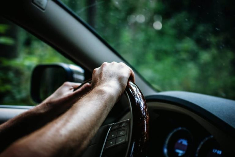 causes-of-rattling-in-steering-wheel-and-how-to-fix-it-car-super-care