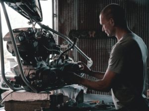 Common Problems After Valve Cover Gasket Replacement - Car Super Care